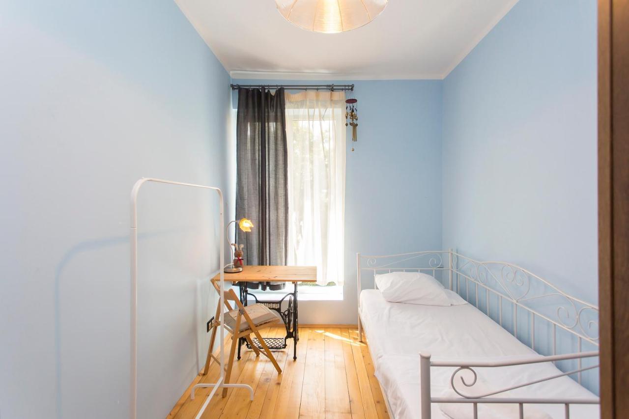 Colorful 2Bdr Apartment In The City Center Sofia Extérieur photo